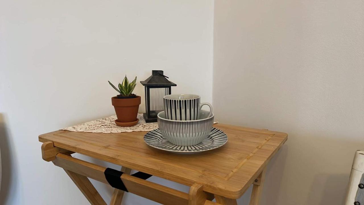 Doppelbett Zimmer Mit Gemeinschaftbad Borgholzhausen Екстериор снимка